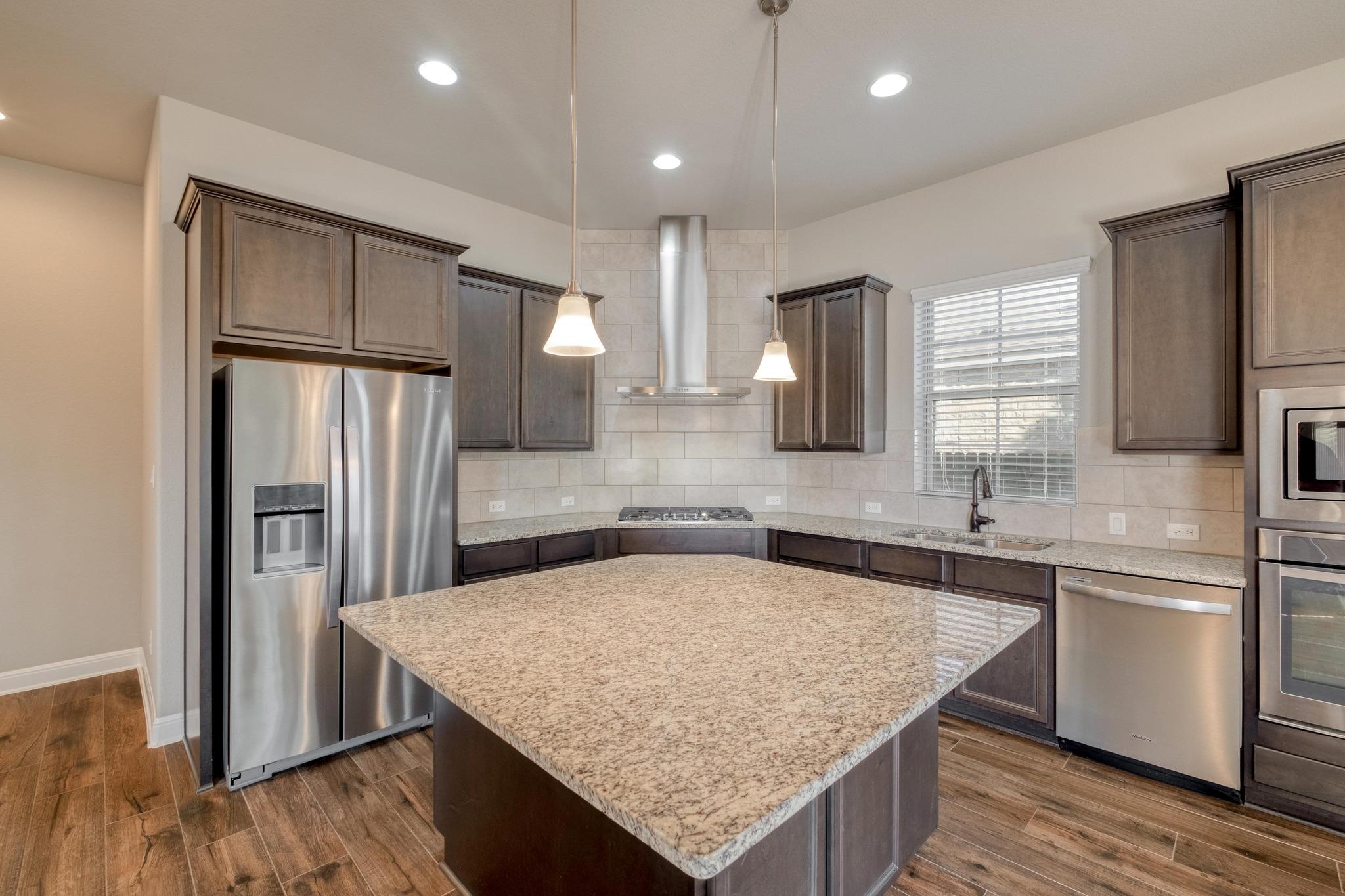 4740 Collins St # 608, Round Rock, TX 78681