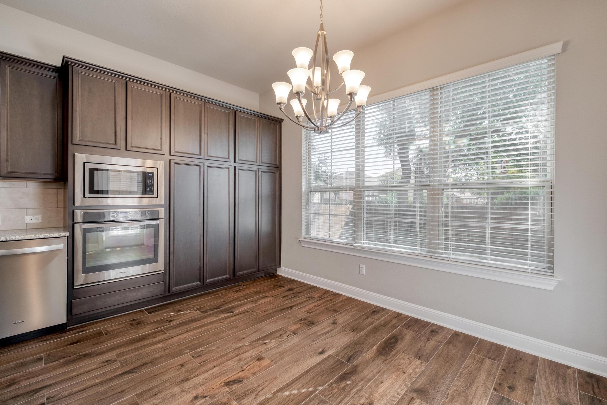 4740 Collins St # 608, Round Rock, TX 78681