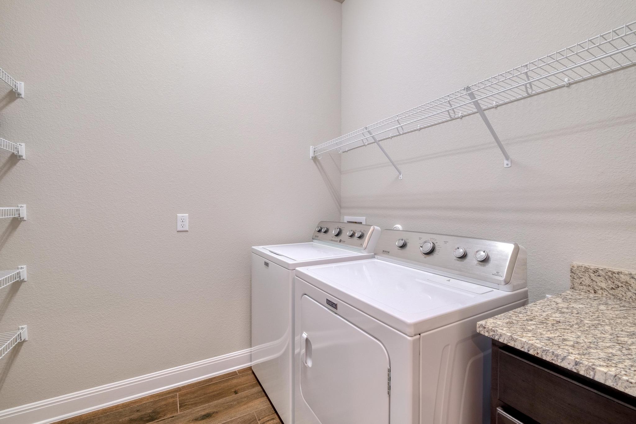 4740 Collins St # 608, Round Rock, TX 78681