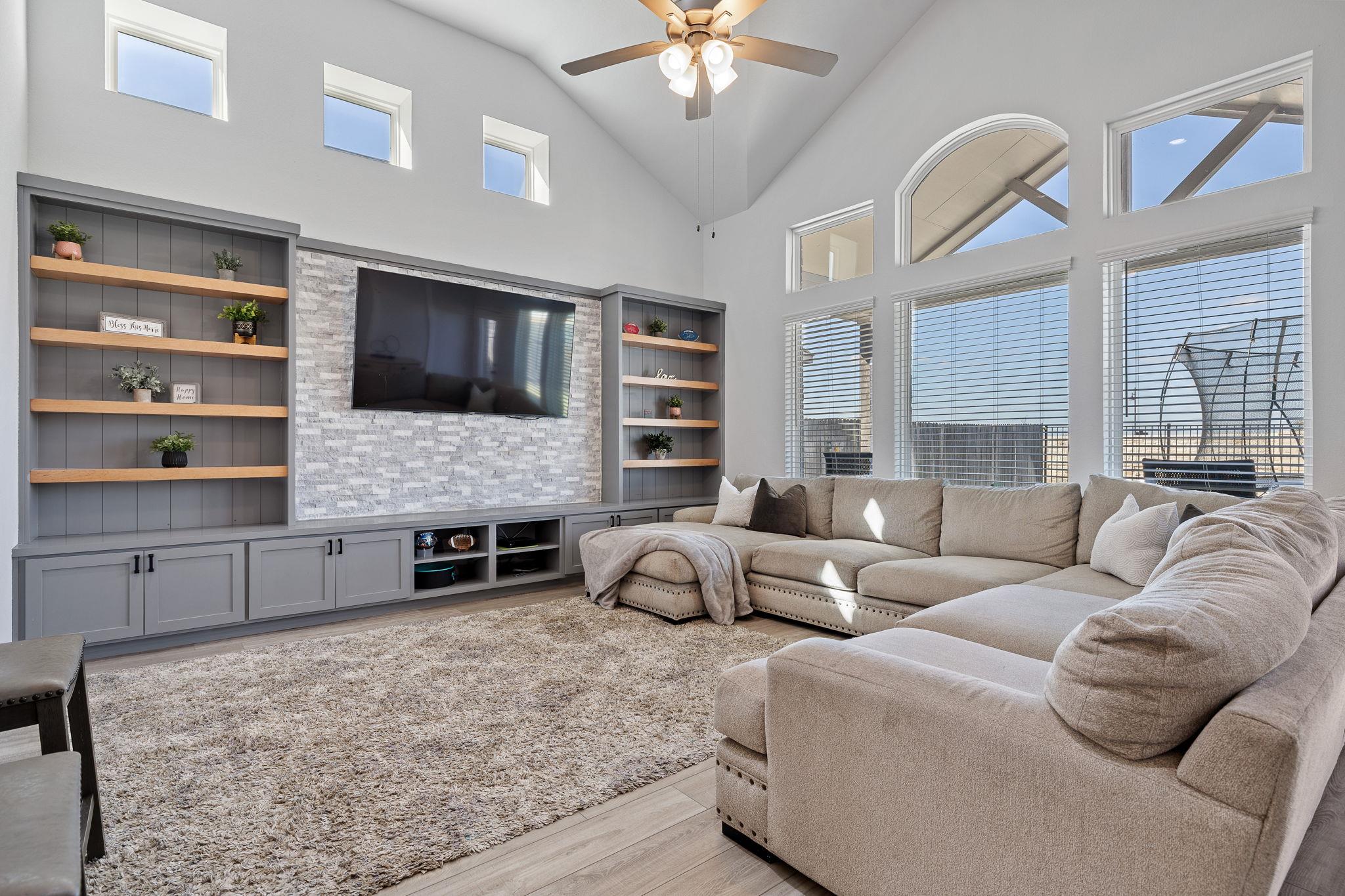 408 Ravello St, Liberty Hill, TX 78642