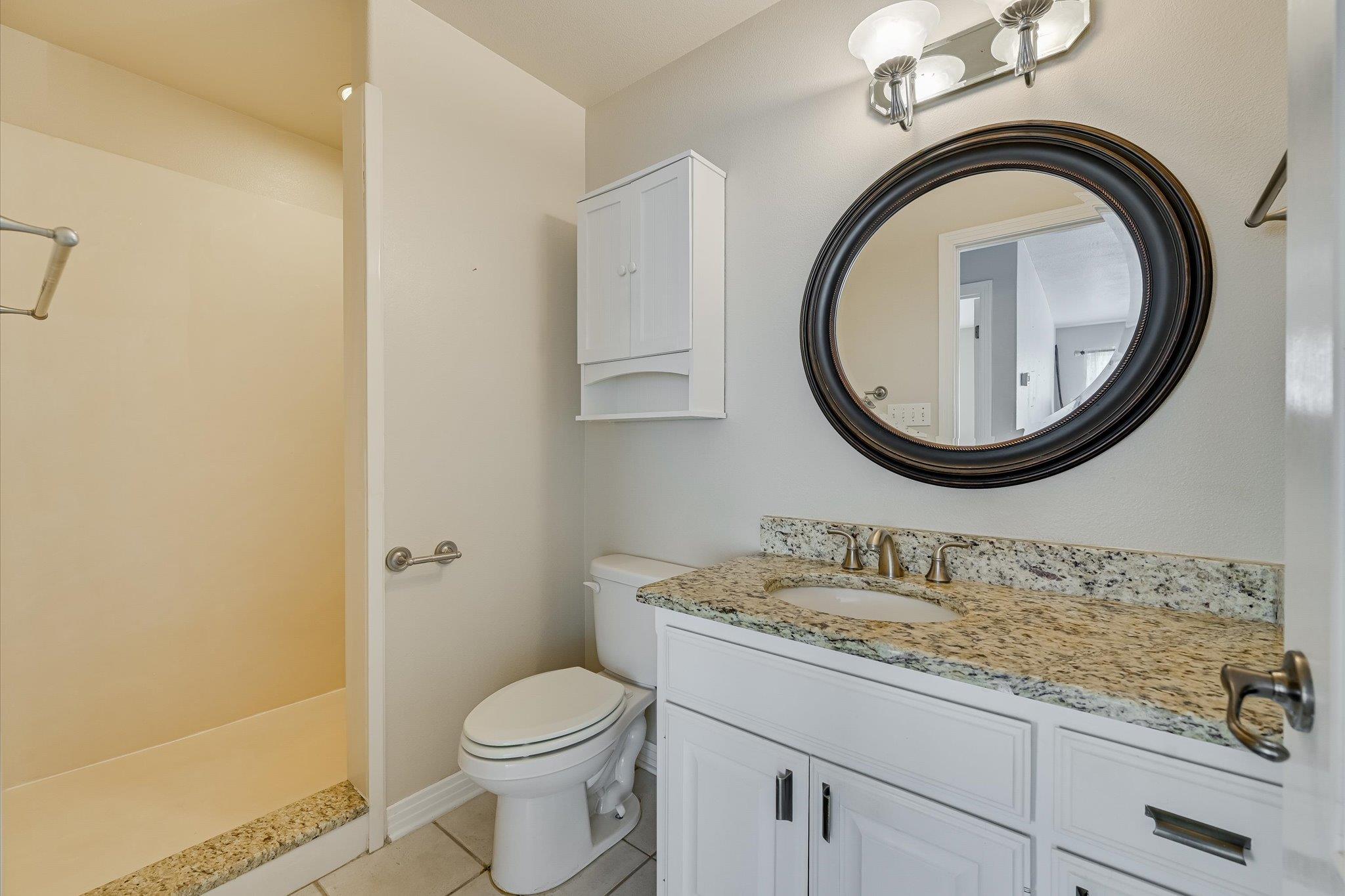 2813 Declaration Cir, Lago Vista, TX 78645