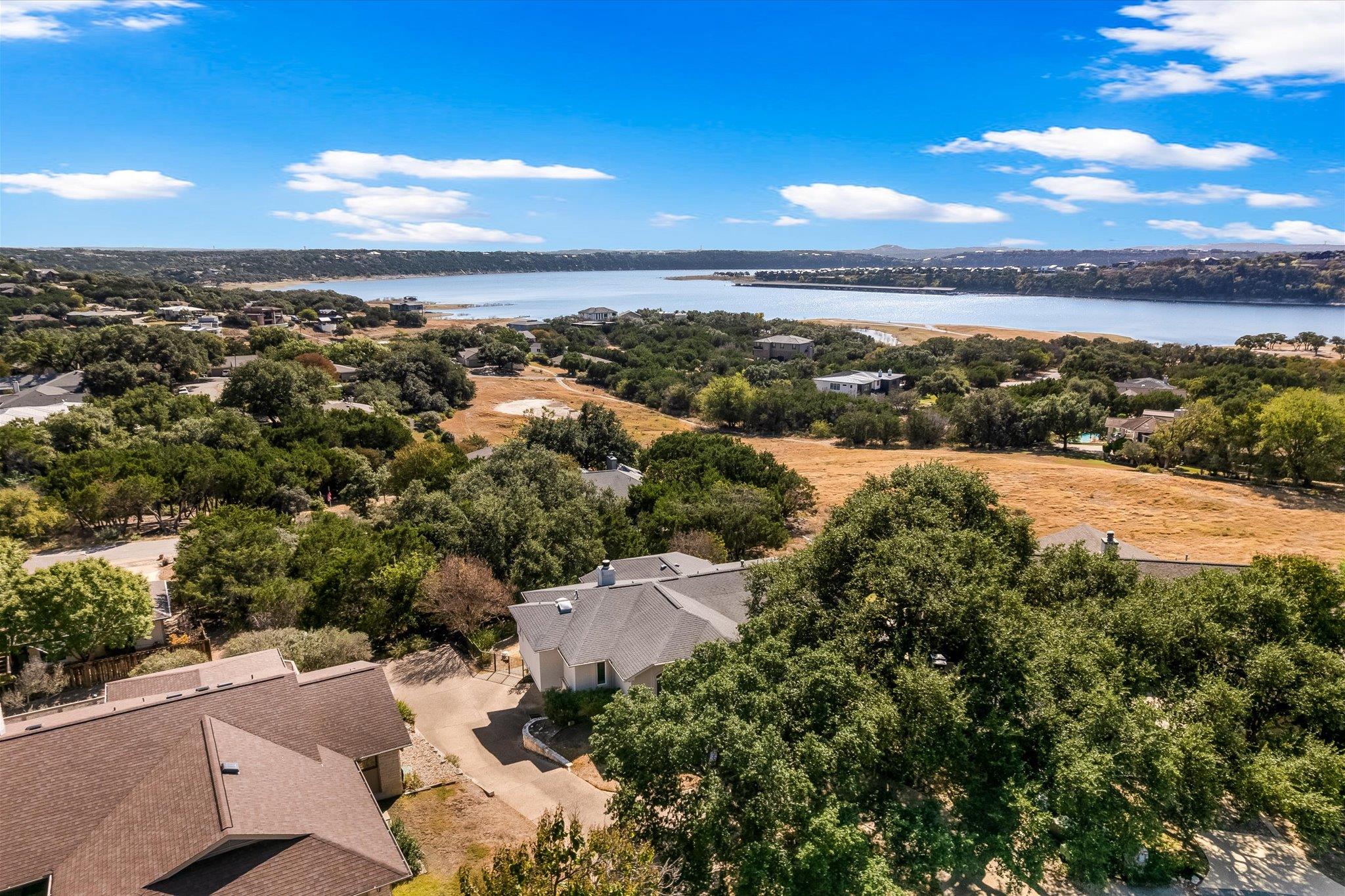 2813 Declaration Cir, Lago Vista, TX 78645