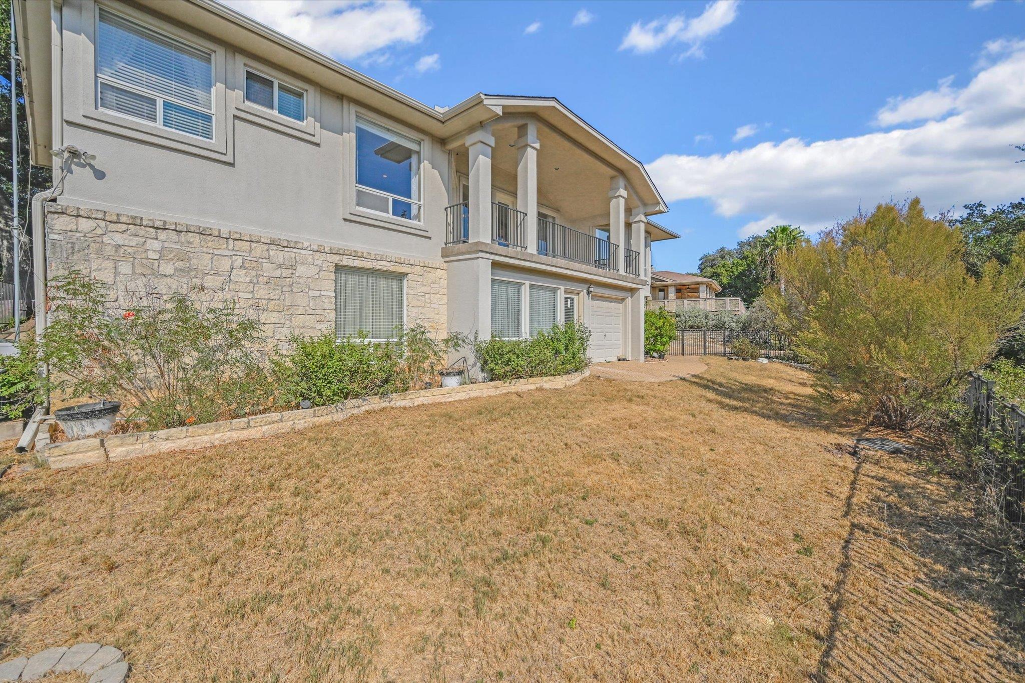 2813 Declaration Cir, Lago Vista, TX 78645