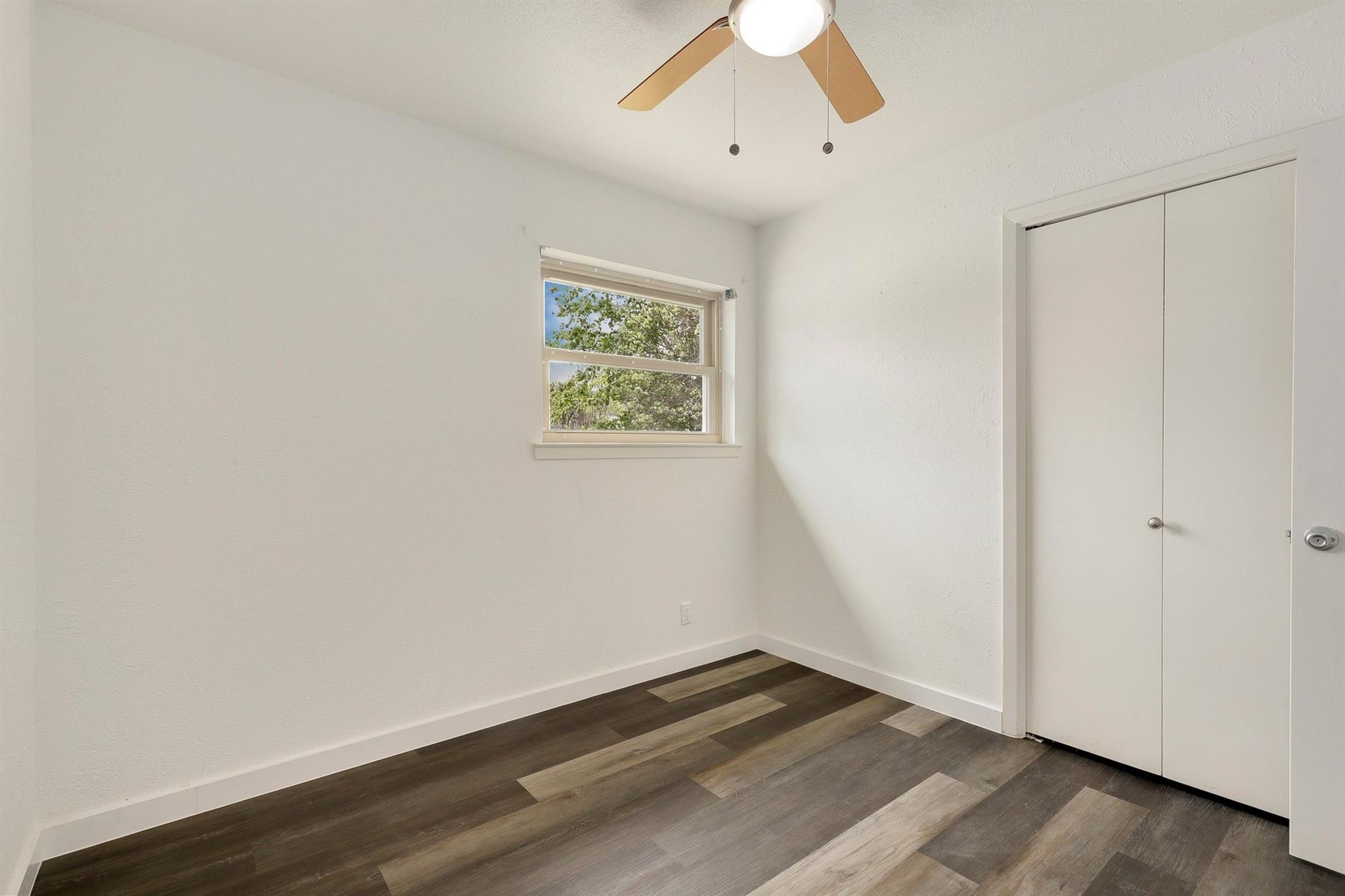 1008 Ridgeline Dr, Round Rock, TX 78664