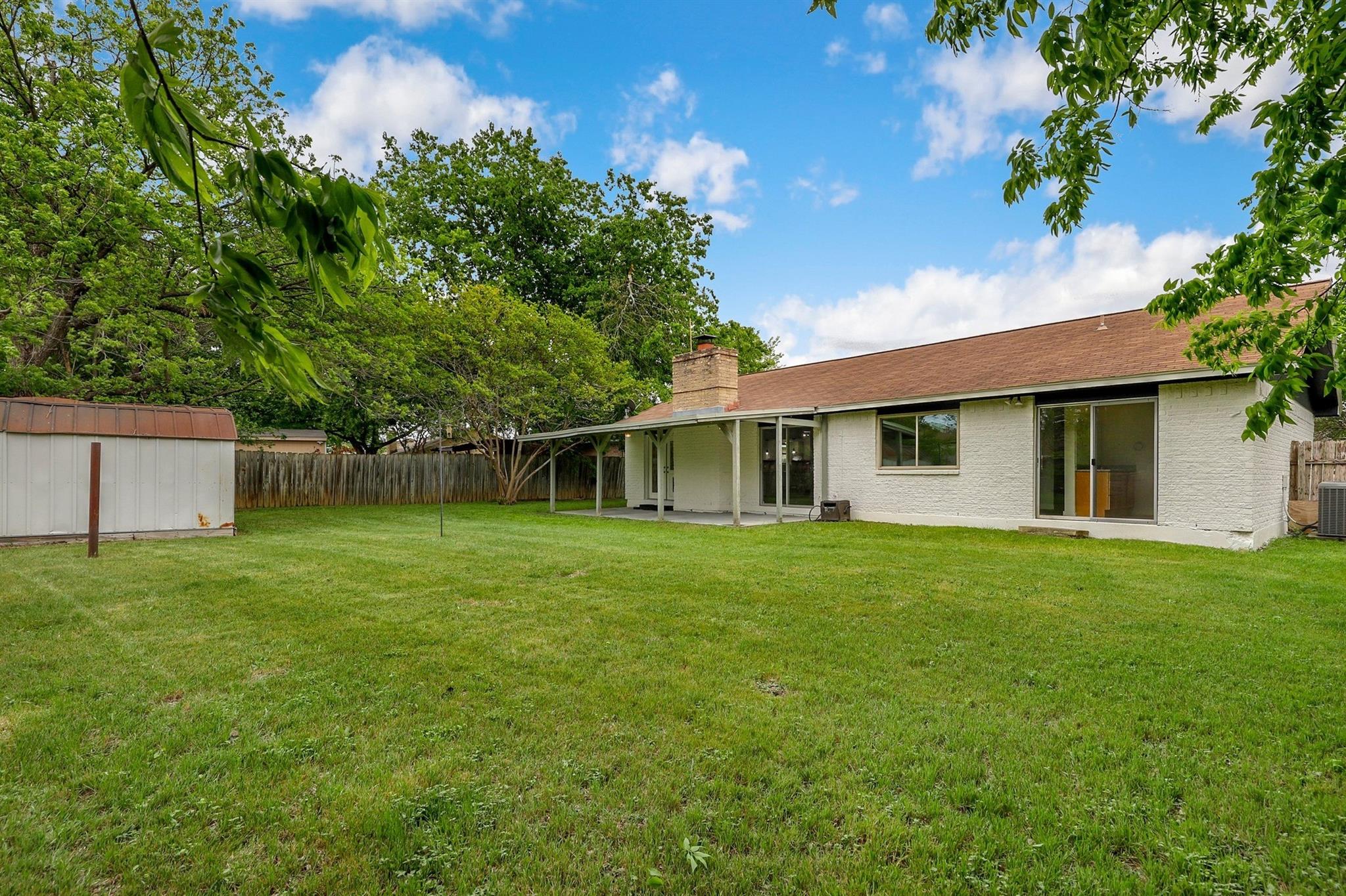 1008 Ridgeline Dr, Round Rock, TX 78664