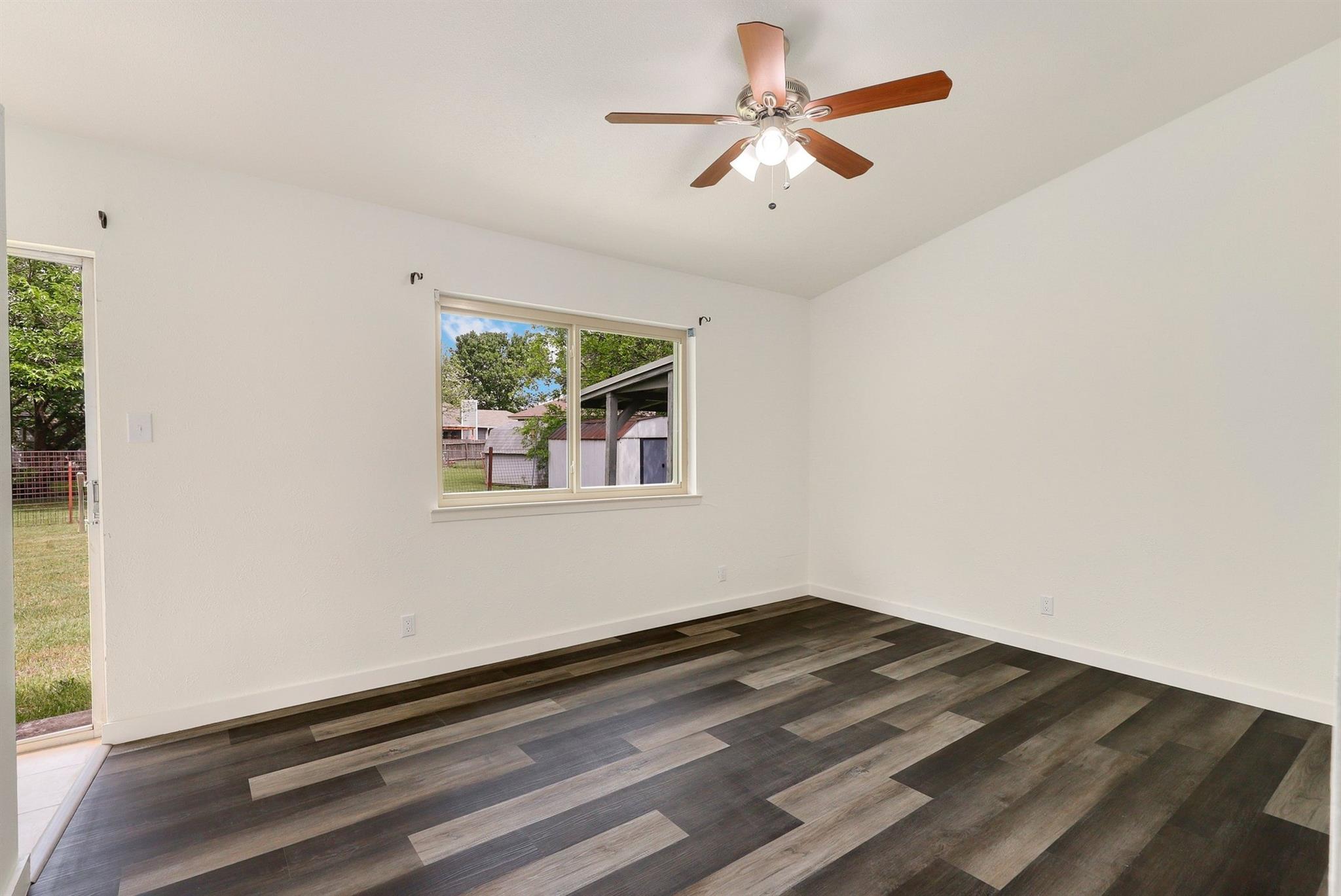 1008 Ridgeline Dr, Round Rock, TX 78664