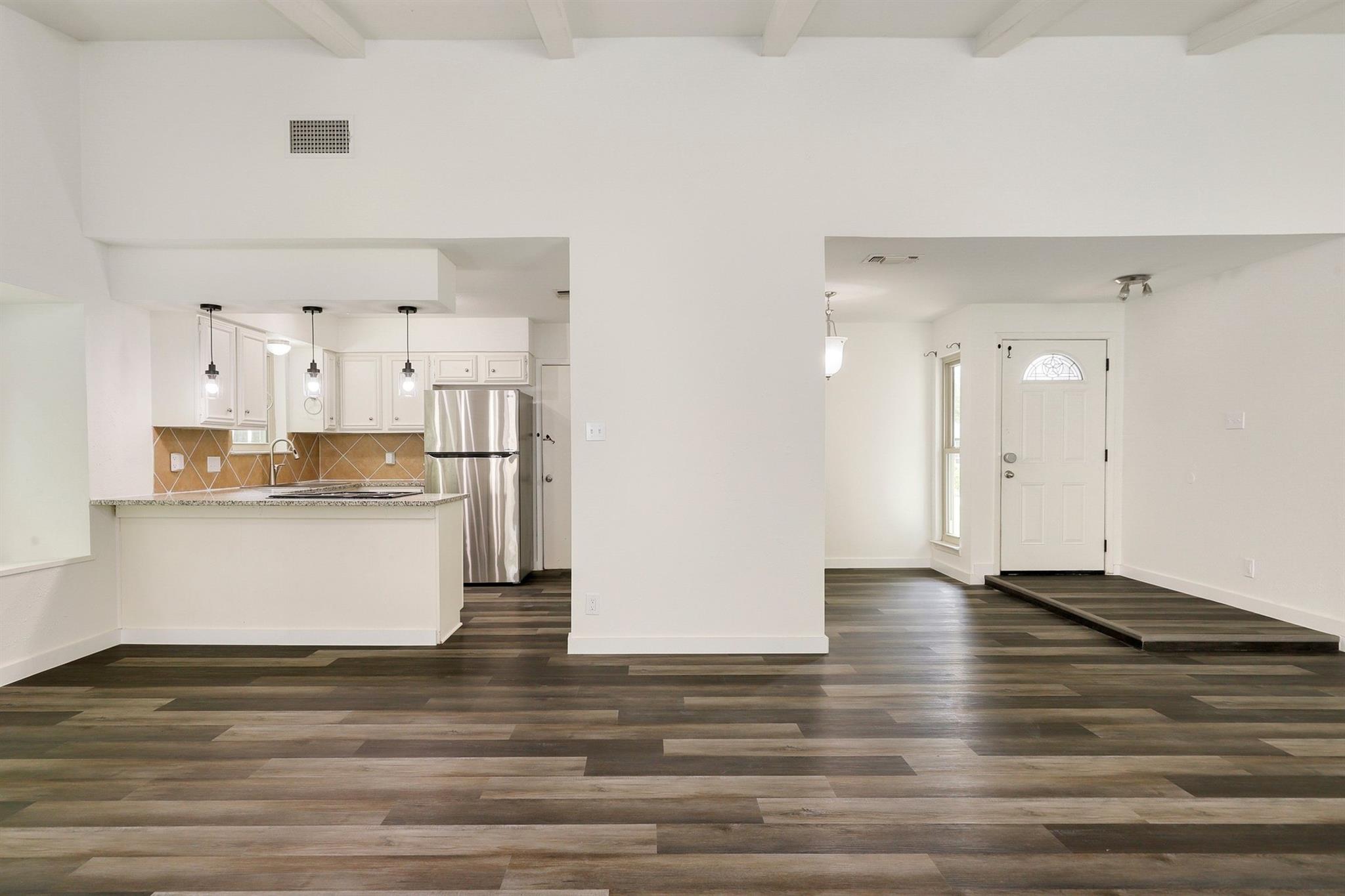 1008 Ridgeline Dr, Round Rock, TX 78664