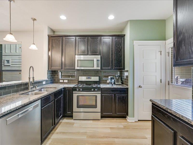 2101 Rivers Edge Way # 29, Austin, TX 78741