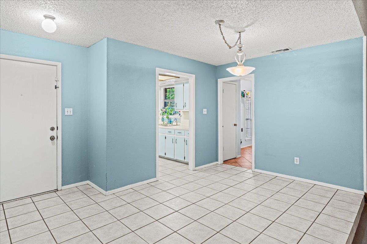 5403 Valencia Ct, Georgetown, TX 78628