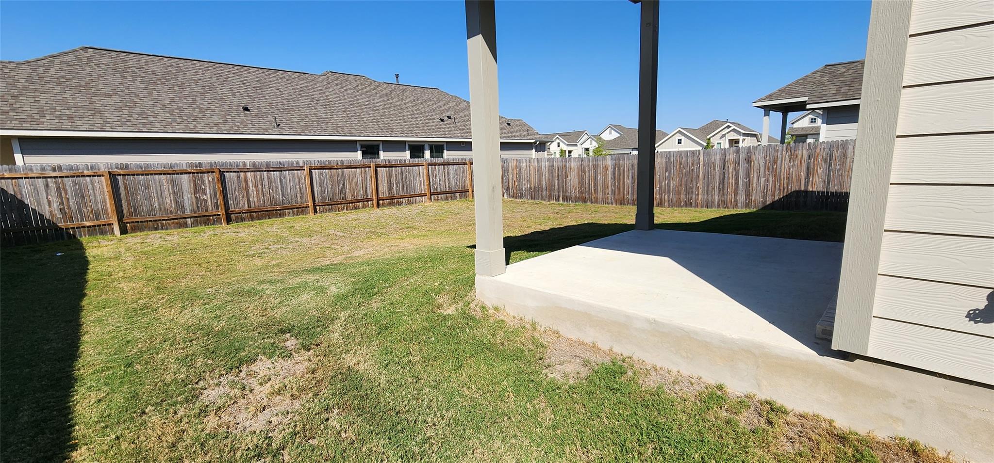 605 Los Olives Ln, Liberty Hill, TX 78642