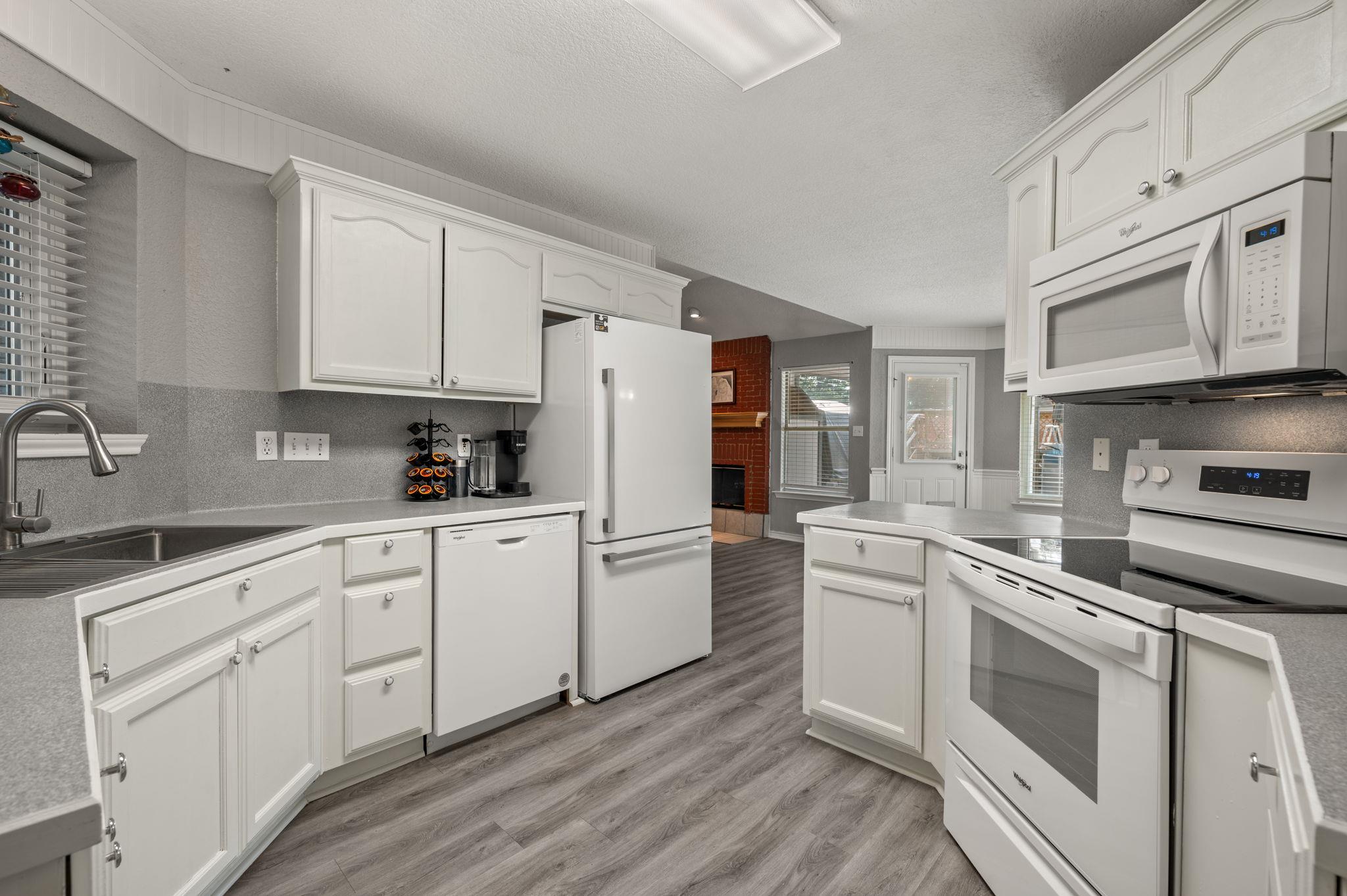 2500 Sunrise Valley Ln, Georgetown, TX 78626