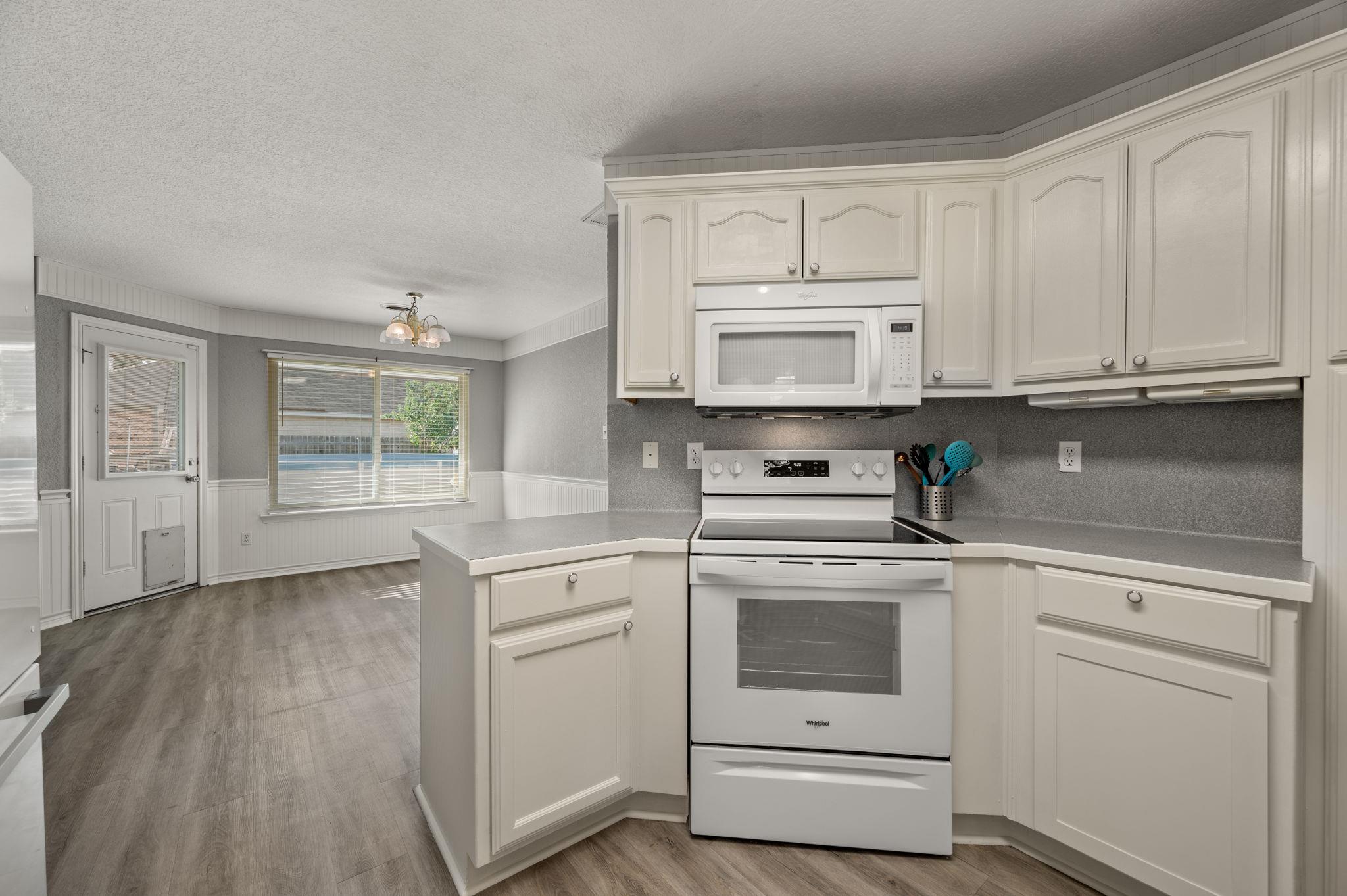 2500 Sunrise Valley Ln, Georgetown, TX 78626