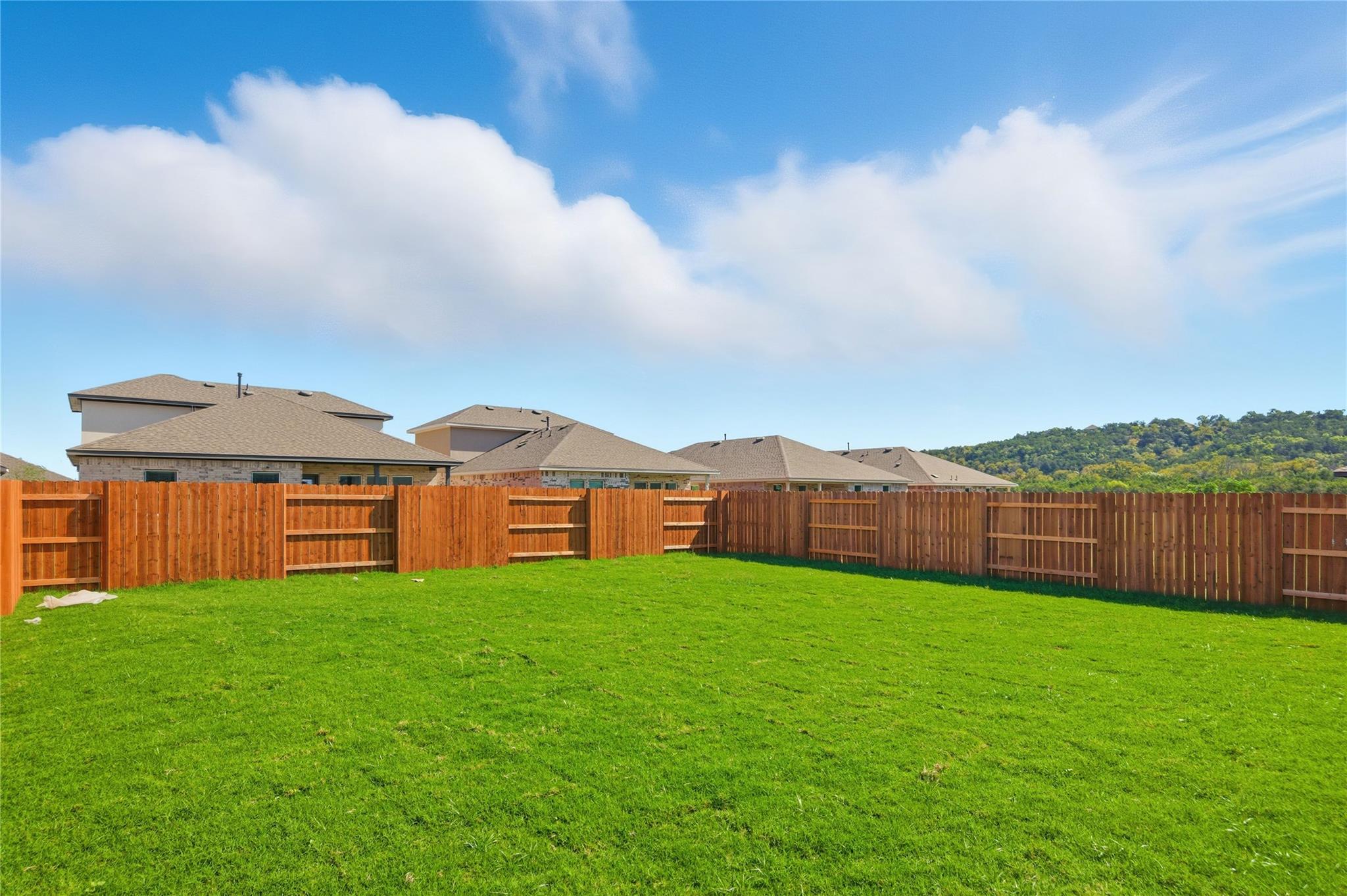 1904 Marlin Spike Dr, Leander, TX 78641