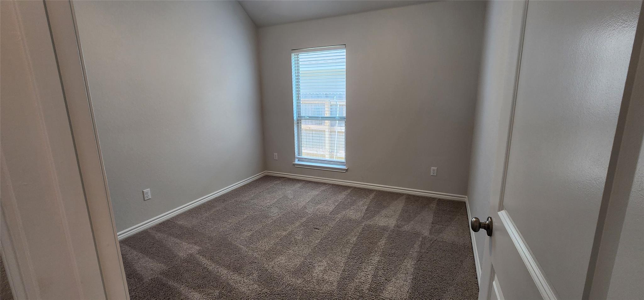 644 Los Olives Ln, Liberty Hill, TX 78642