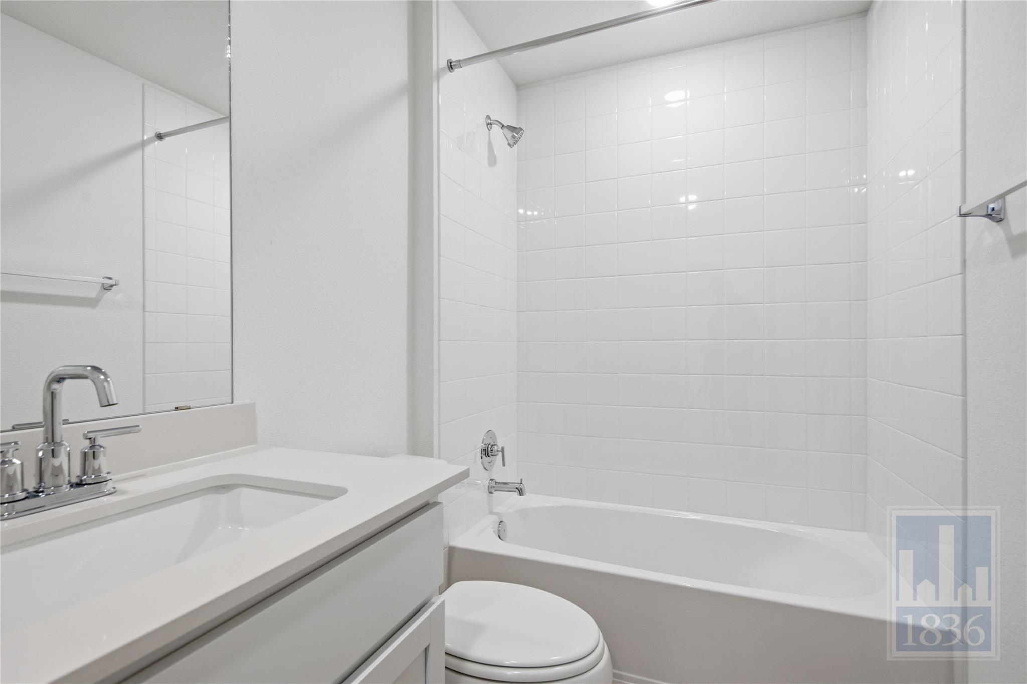 1932 Marlin Spike Dr, Leander, TX 78641