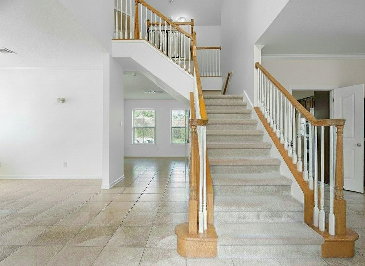 6912 Robert Dixon Dr, Austin, TX 78749