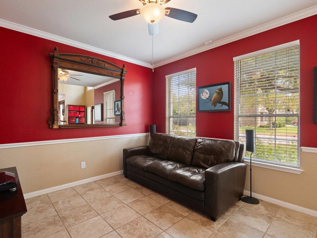 6912 Robert Dixon Dr, Austin, TX 78749