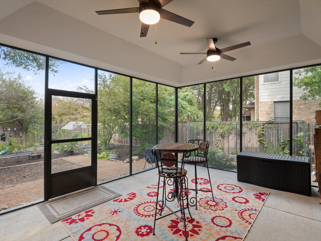 6912 Robert Dixon Dr, Austin, TX 78749