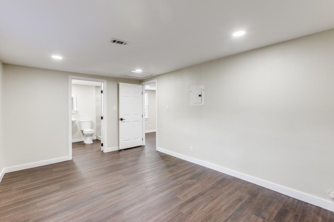 1118 Spur St, Austin, TX 78721