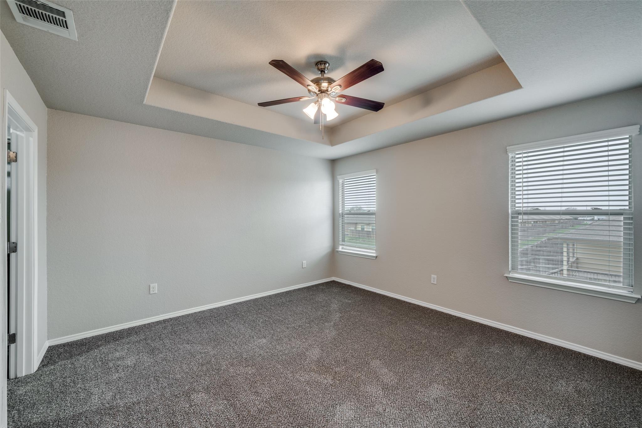 1502 Lucille St St, Seguin, TX 78155