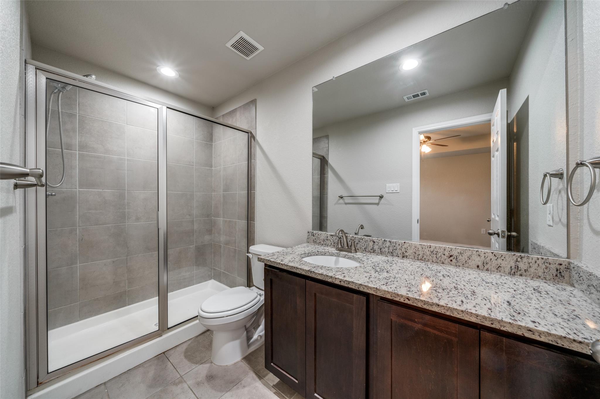 1502 Lucille St St, Seguin, TX 78155