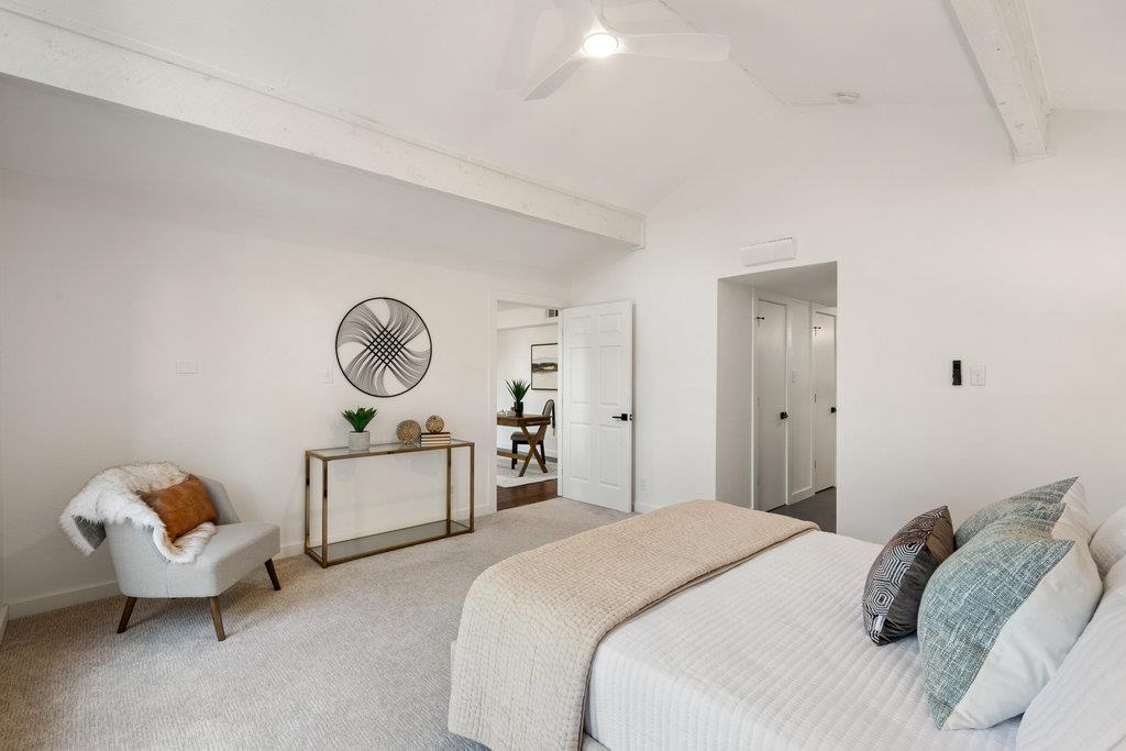 9112 Balcones Club Dr, Austin, TX 78750