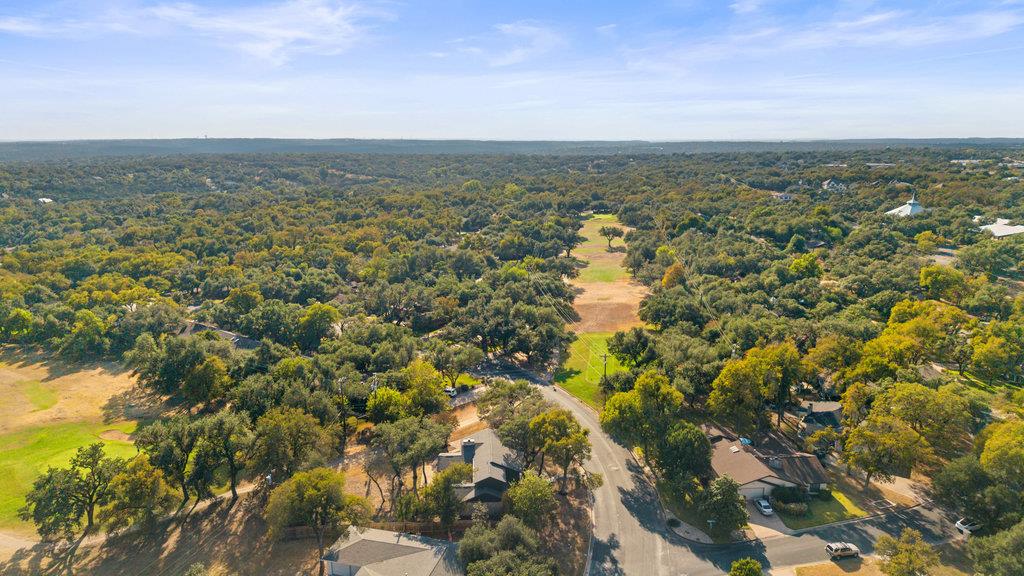 9112 Balcones Club Dr, Austin, TX 78750