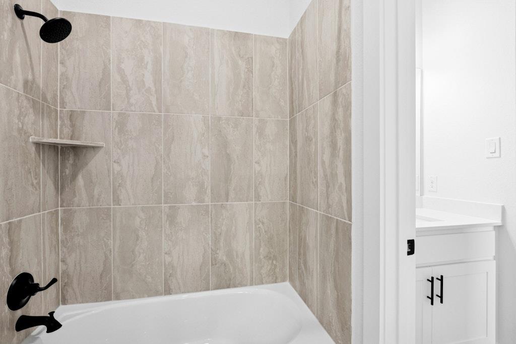 3064 Green Grange Ln, Leander, TX 78641