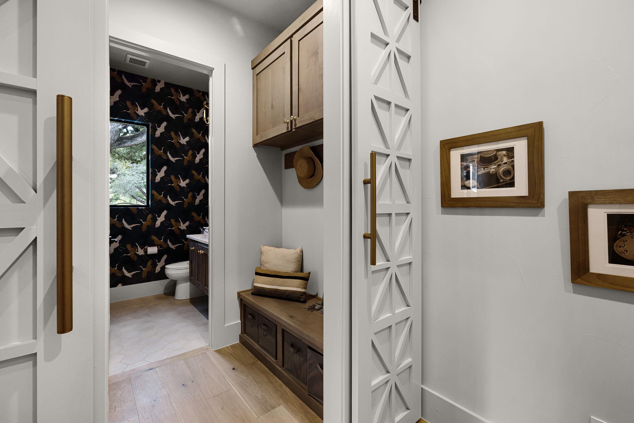 232 Riverfront Dr, New Braunfels, TX 78132