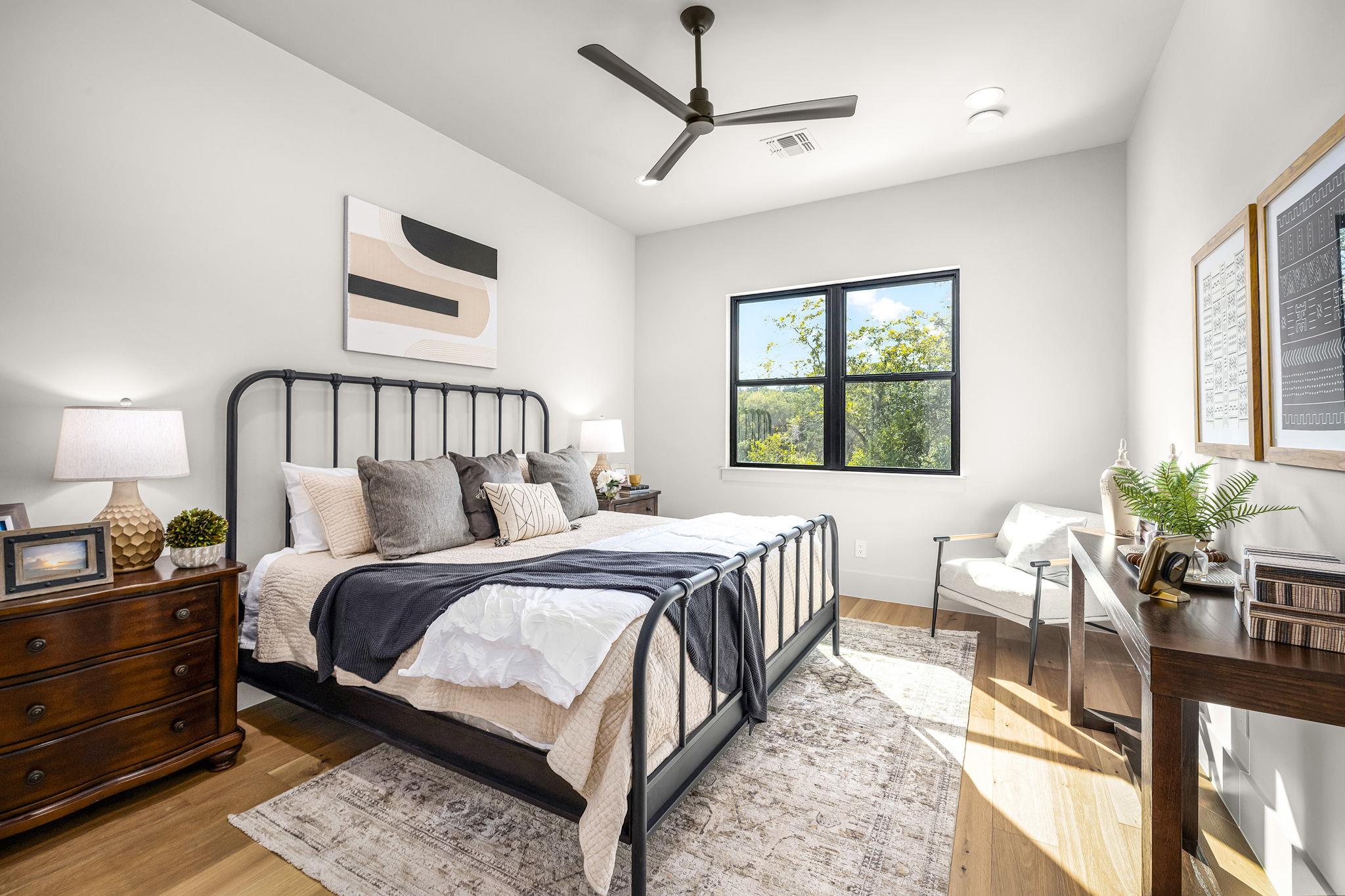 232 Riverfront Dr, New Braunfels, TX 78132