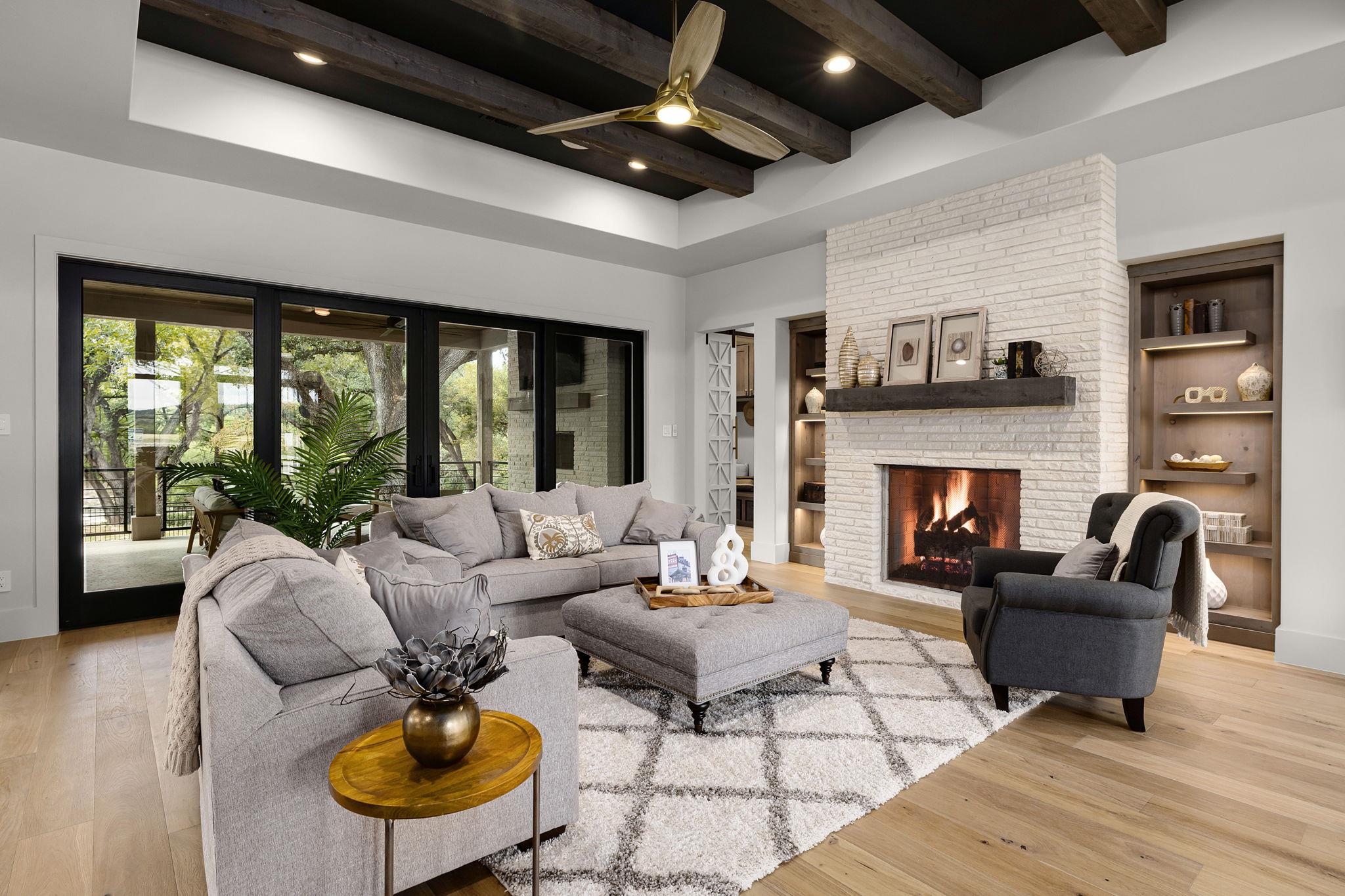 232 Riverfront Dr, New Braunfels, TX 78132