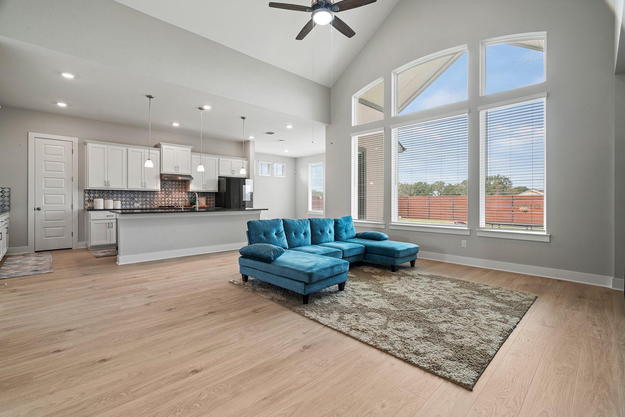 2112 Tobiano Trce, Georgetown, TX 78633