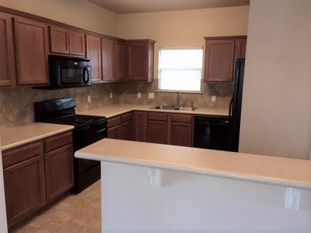 18121 Glacier Bay St, Pflugerville, TX 78660