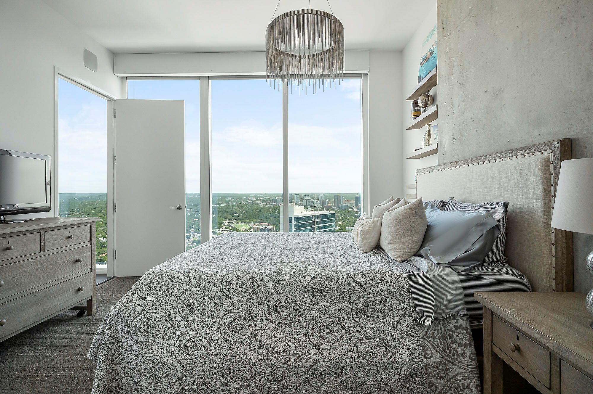 301 West Ave # 4401, Austin, TX 78701