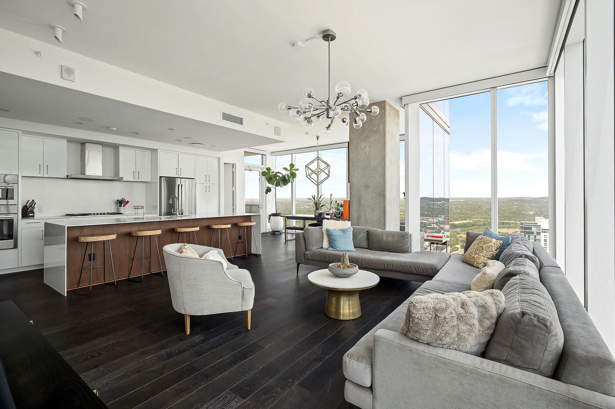 301 West Ave # 4401, Austin, TX 78701