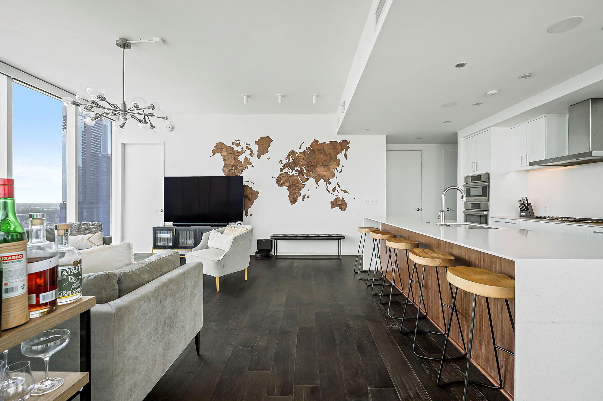 301 West Ave # 4401, Austin, TX 78701