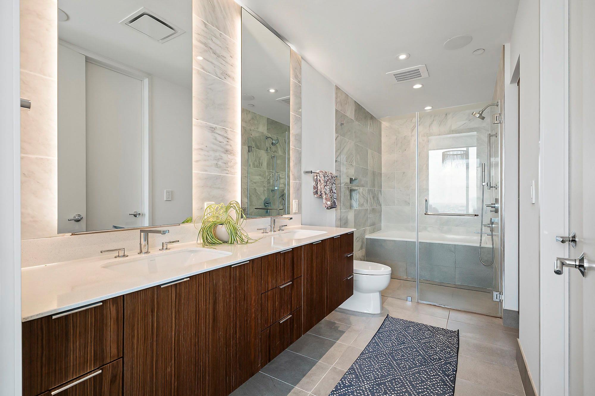 301 West Ave # 4401, Austin, TX 78701