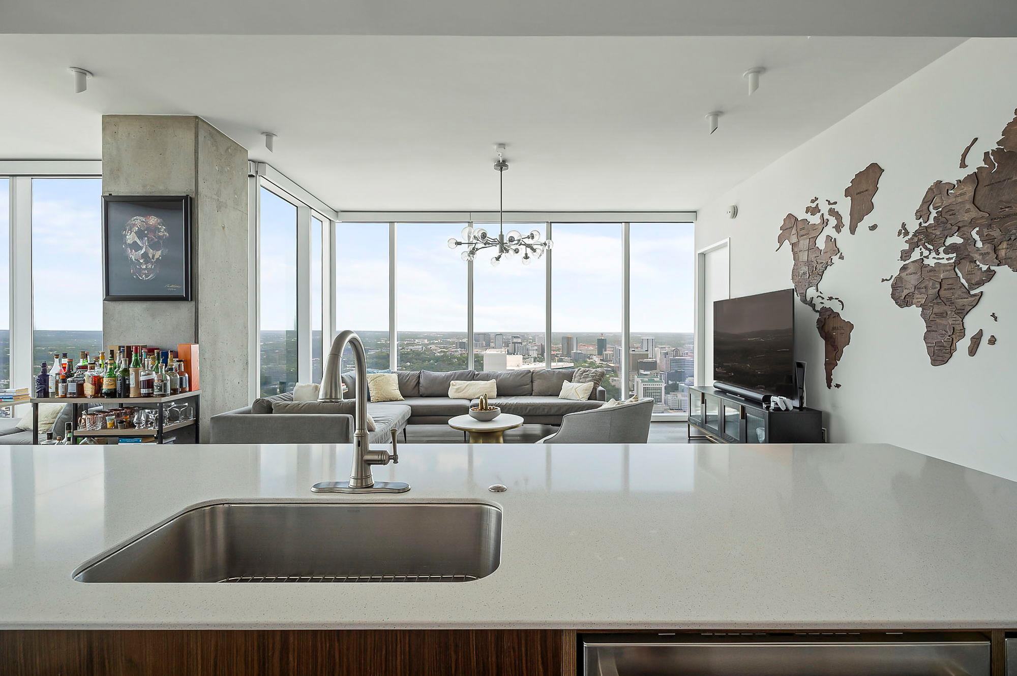 301 West Ave # 4401, Austin, TX 78701