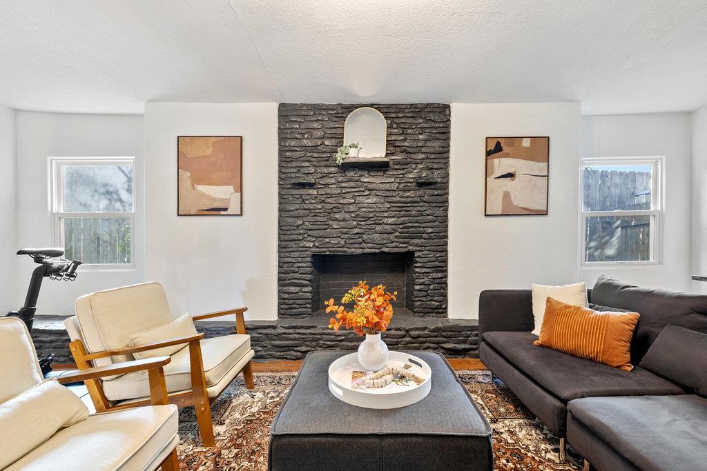 7511 Old Bee Caves Rd # 2, Austin, TX 78735