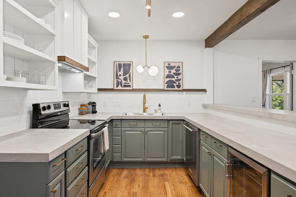 7511 Old Bee Caves Rd # 2, Austin, TX 78735