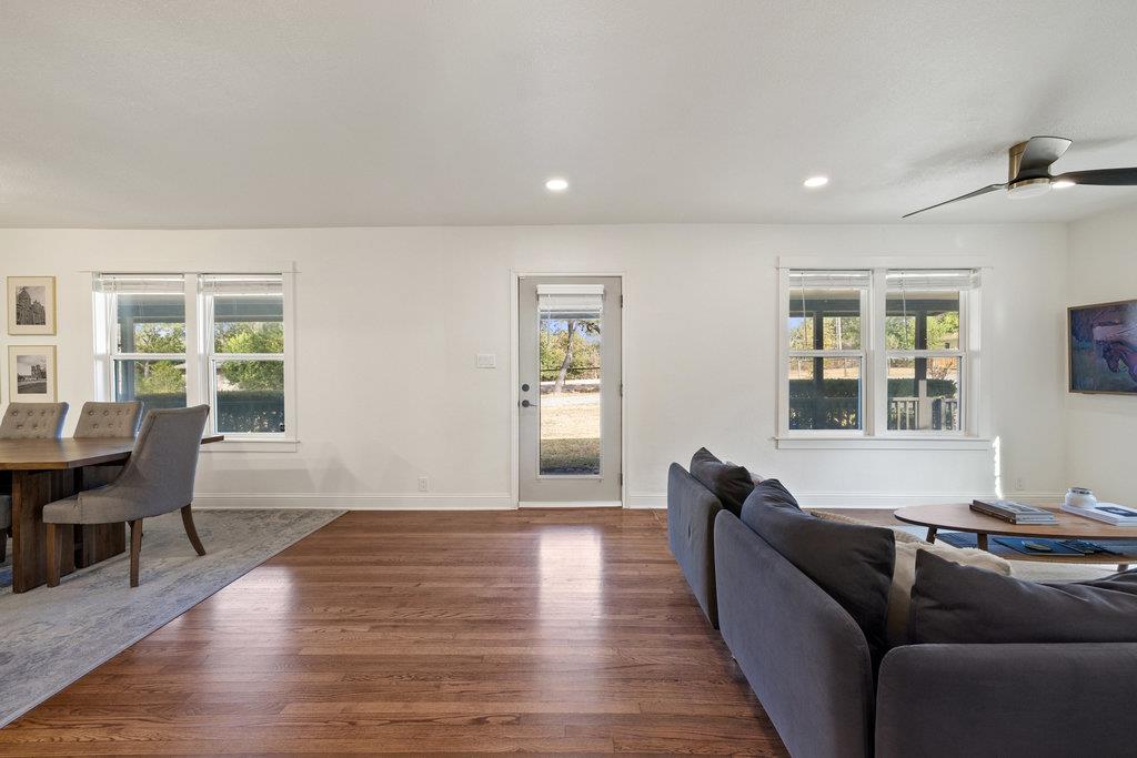 7511 Old Bee Caves Rd # 2, Austin, TX 78735