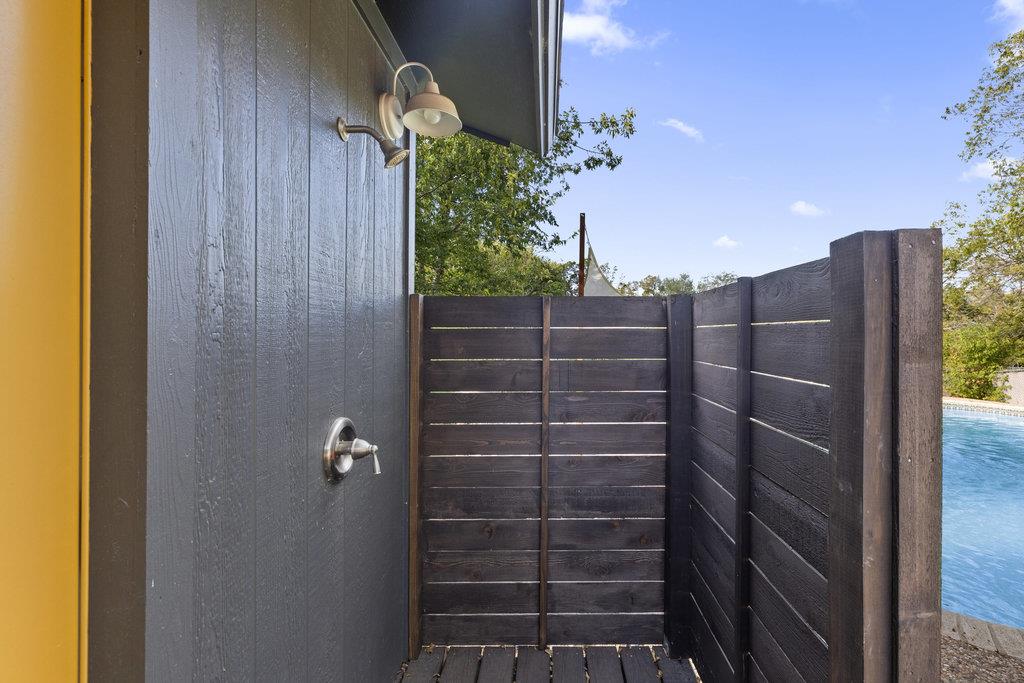 7511 Old Bee Caves Rd # 2, Austin, TX 78735