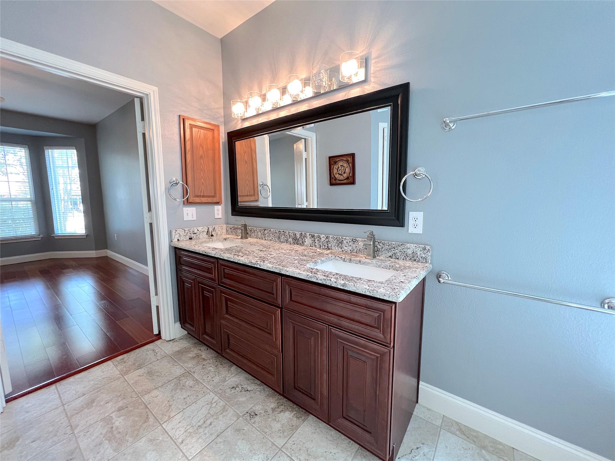 310 Deer Meadow Cir, Georgetown, TX 78633