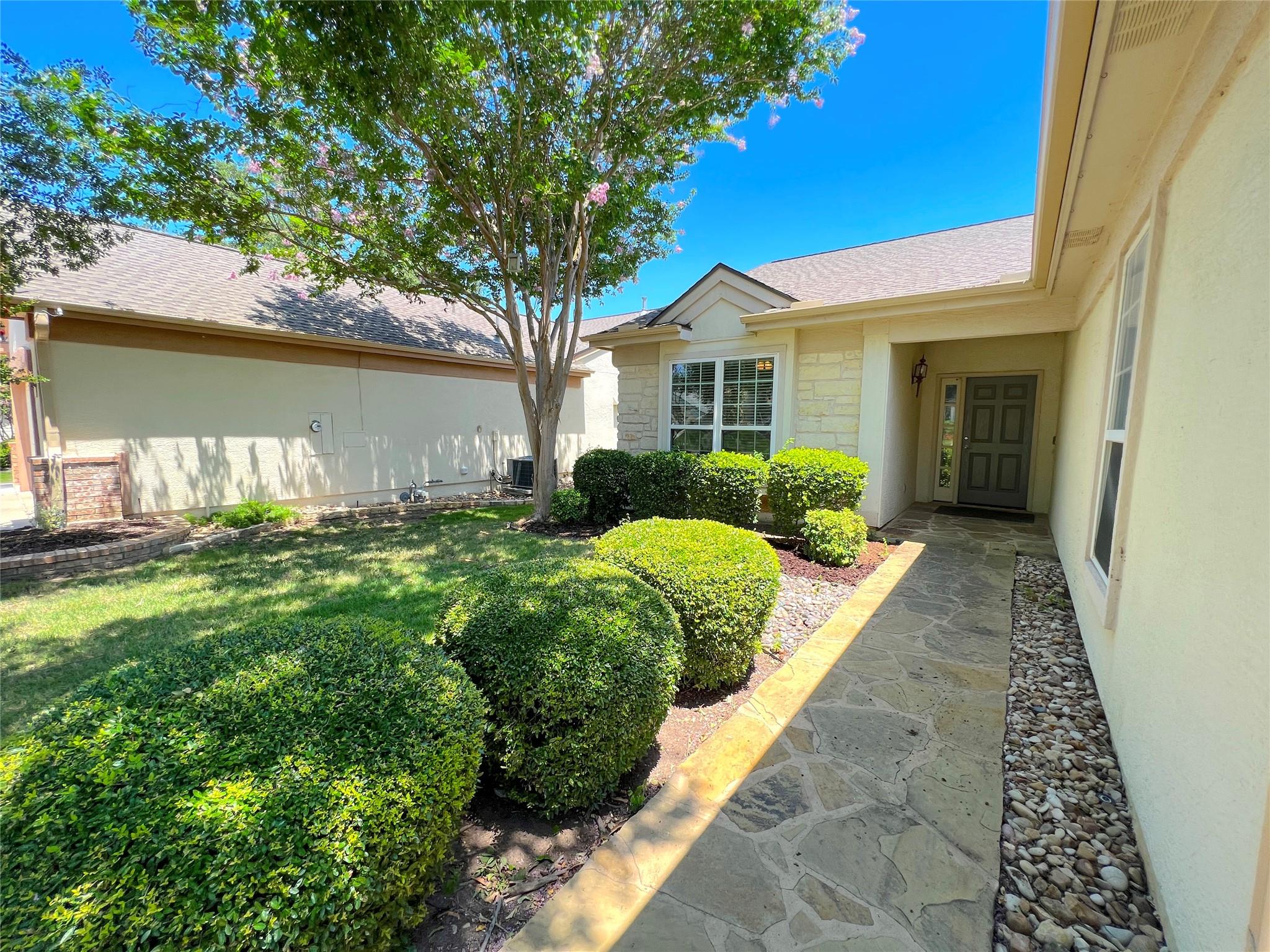 310 Deer Meadow Cir, Georgetown, TX 78633