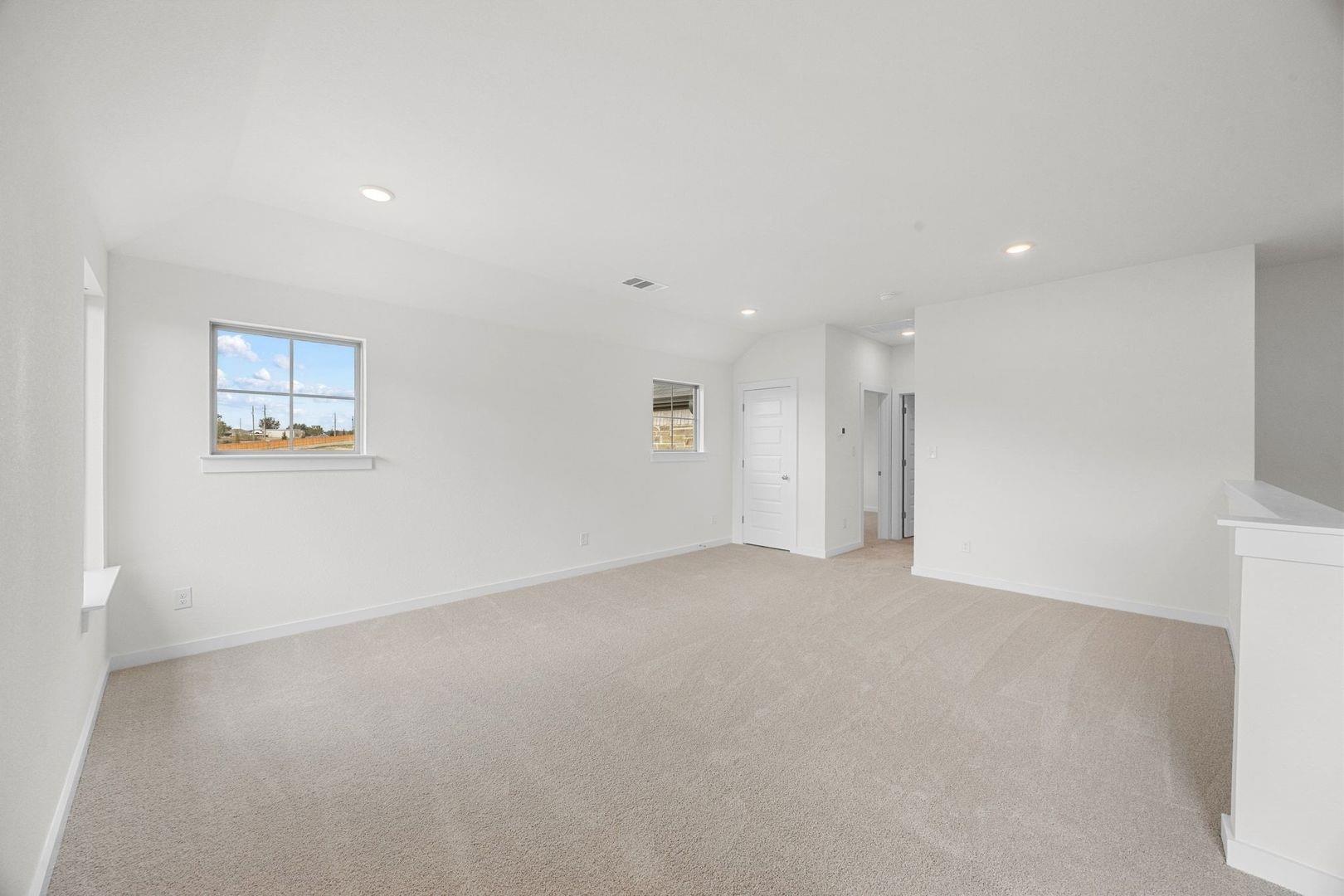 106 Divisadero Dr, Hutto, TX 78634