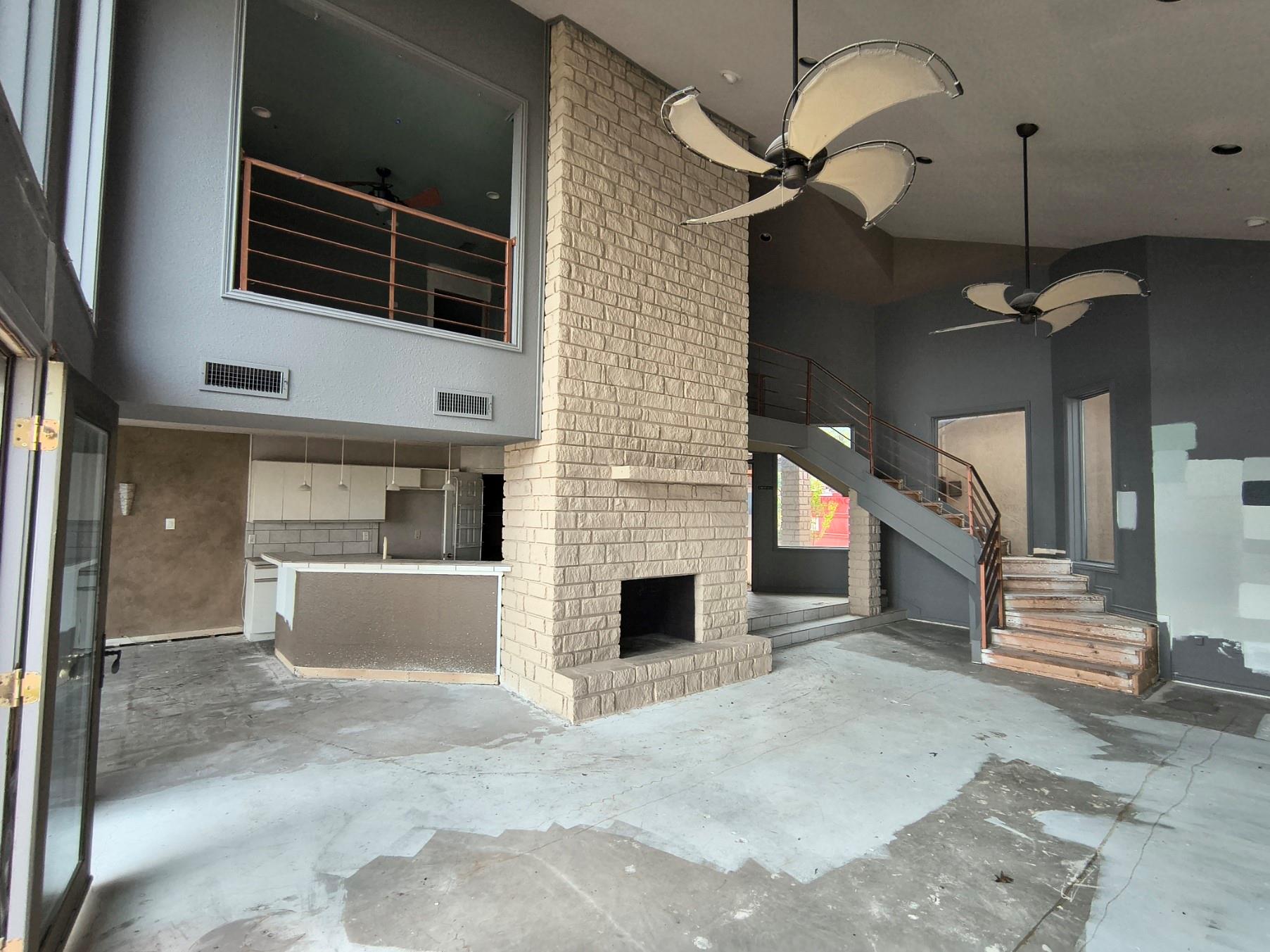 310 Golf Crest Ln, Lakeway, TX 78734