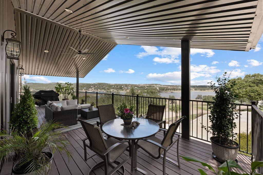 19833 Lakehurst Loop, Spicewood, TX 78669