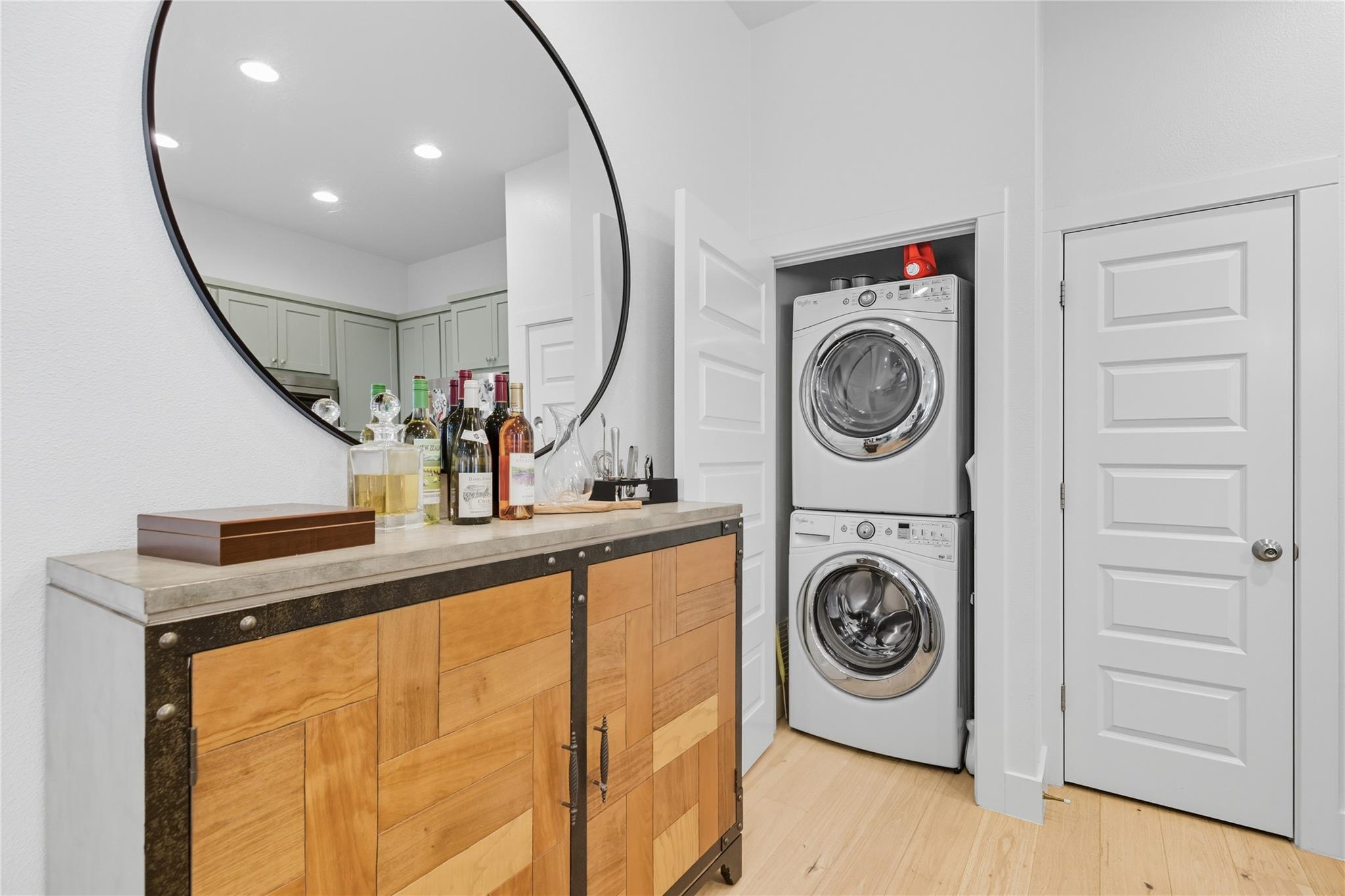 2007 Sl Davis Ave # B, Austin, TX 78702