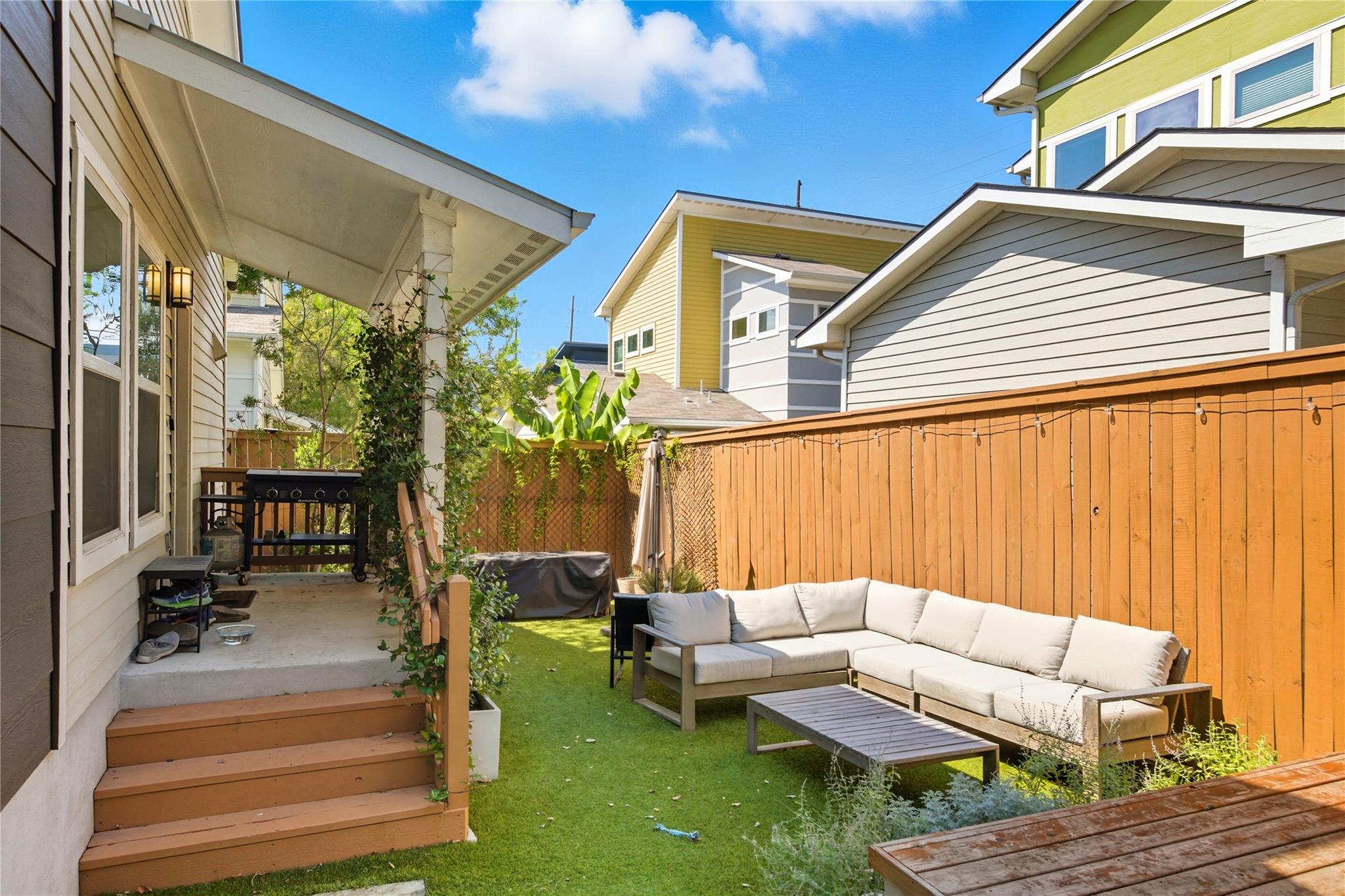 2007 Sl Davis Ave # B, Austin, TX 78702