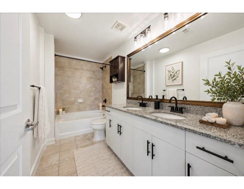 360 Nueces St # 2704, Austin, TX 78701